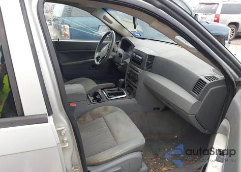 2005 Jeep Grand Cherokee Laredo from USA, damaged, VIN 1J4GS48K55C569528